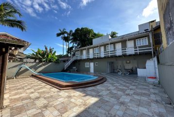 REF 027- CASA NA PRAIA BRAVA 